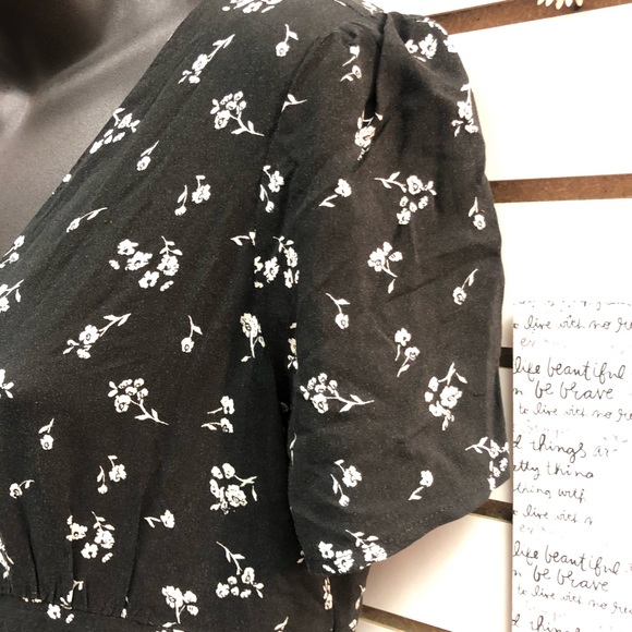 🔥3/$20 TEN SIXTY SHERMAN Button Down Floral Maxi - Picture 5 of 10